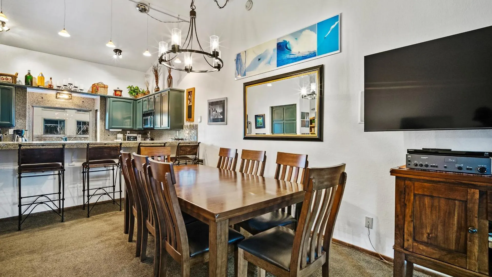 Mammoth Village Properties By 101 Great Escapes Mammoth Lakes Apartment