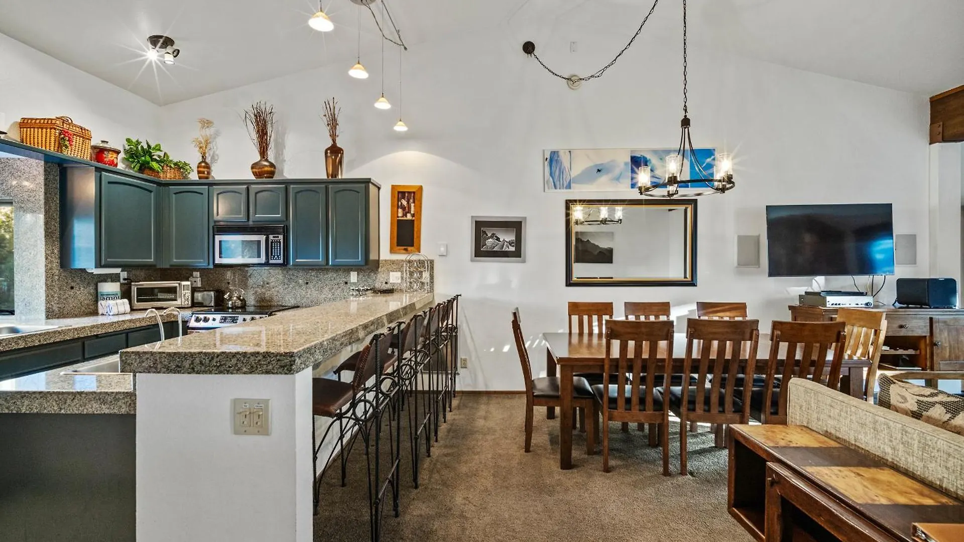 Mammoth Village Properties By 101 Great Escapes Mammoth Lakes United States